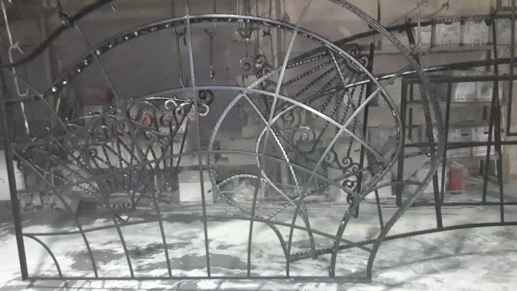 Estetic ( Fier forjat&Traforate ) 3